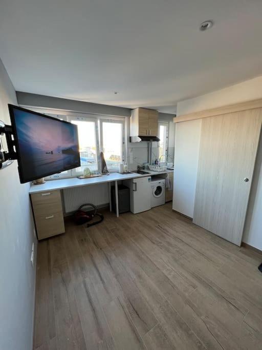 Appartement Super Studio En Face De La Gare De Mulhouse Extérieur photo