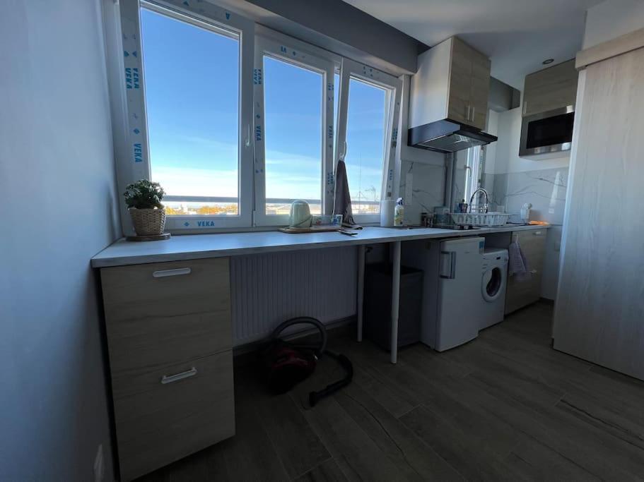 Appartement Super Studio En Face De La Gare De Mulhouse Extérieur photo