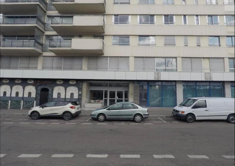 Appartement Super Studio En Face De La Gare De Mulhouse Extérieur photo