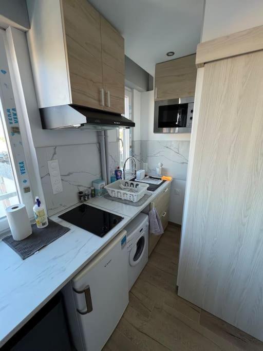 Appartement Super Studio En Face De La Gare De Mulhouse Extérieur photo