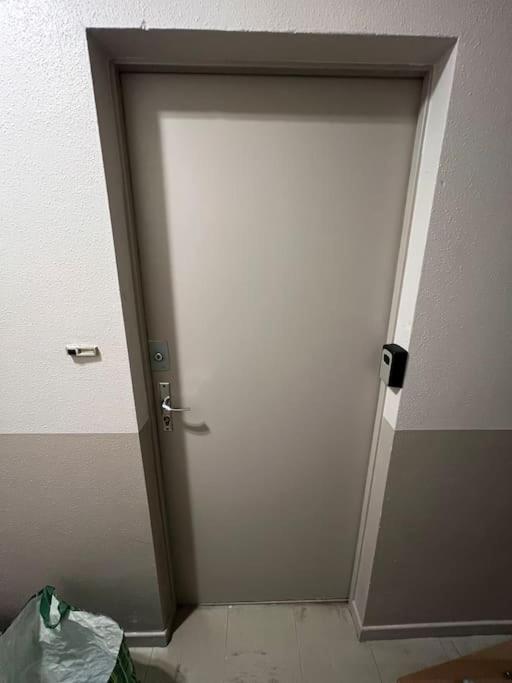Appartement Super Studio En Face De La Gare De Mulhouse Extérieur photo